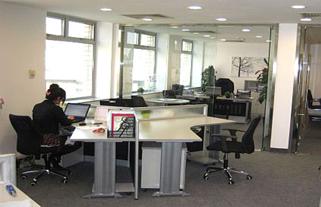 T.C.C. offers you workplaces for you or your staff at different locations in China